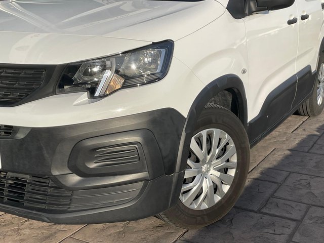 Peugeot Rifter 2021