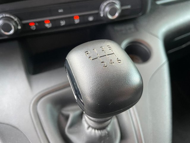Peugeot Rifter 2021