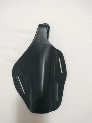 Fondine cuoio e plastica estrazione rapida
