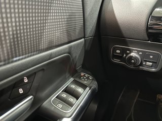 Mercedes CLASE GLA 1.3 218 250E BUSINESS (2020)