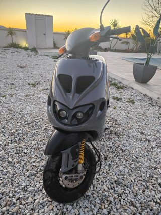 Piaggio Zip SP 50cc Scooter Gris