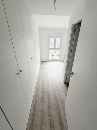 Piso en alquiler en Poniente-Norte - Miralbaida - Parque Azahara en Córdoba