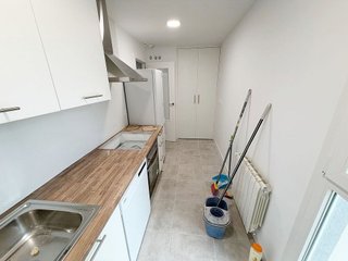 Piso en alquiler en Poniente-Norte - Miralbaida - Parque Azahara en Córdoba