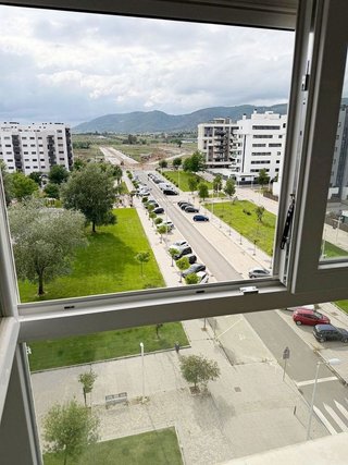 Piso en alquiler en Poniente-Norte - Miralbaida - Parque Azahara en Córdoba