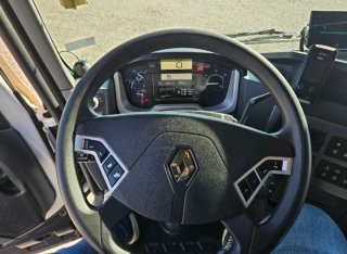 Renault T460