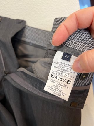 Traje gris CARAMELO Talla L, 1 uso, regalo funda