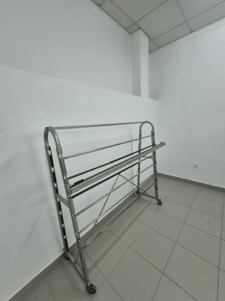 EXPOSITOR METAL PARA HULES