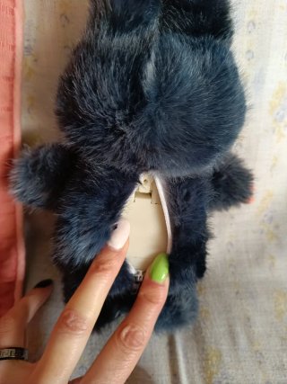 Muñeco interactivo peludo