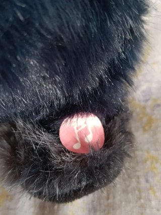Muñeco interactivo peludo