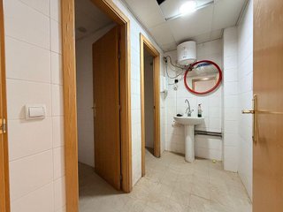 Nave industrial en alquiler en Velilla de San Antonio
