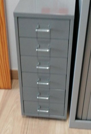 Cajonera metálica gris