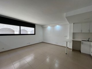 Local comercial en alquiler en Centre en Girona
