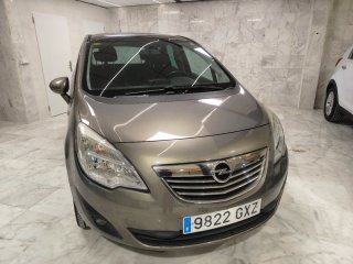 Opel Meriva FULL EQUIP - ENGANCHE 2011