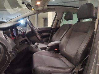 Opel Meriva FULL EQUIP - ENGANCHE 2011