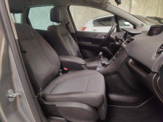 Opel Meriva FULL EQUIP - ENGANCHE 2011