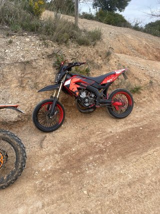 Aprilia SX 49