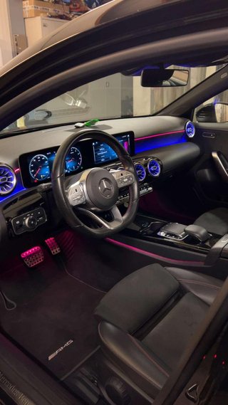 instalar luces ambientales mercedes