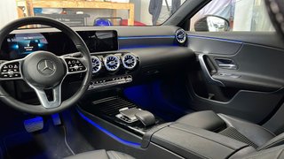 instalar luces ambientales mercedes