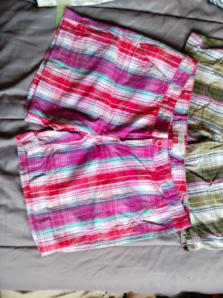 Pantalones cortos de mujer Clockhouse a cuadros