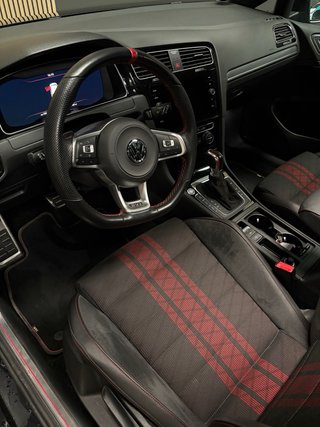 Golf GTI TCR Negro