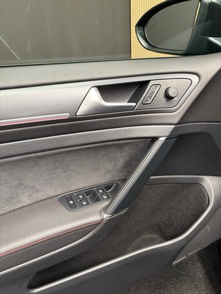Golf GTI TCR Negro