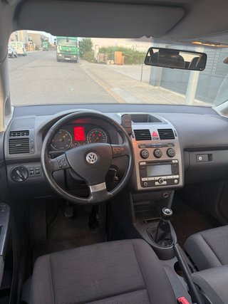 Volkswagen Touran 2009