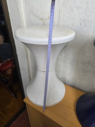 Taburete TamTam blanco antiguo años 60