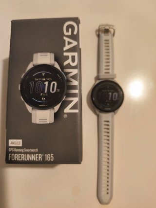 Garmin Forerunner 165 - Gris/Blanco