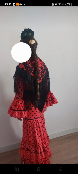 Traje Flamenca Rojo Lunares Negros