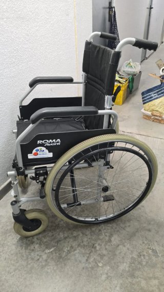 Silla de Ruedas Roma Avant Negra