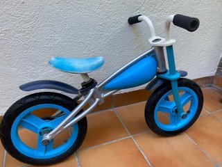 Bicicleta sin pedales para niños