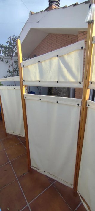Biombo separador ambientes madera y tela