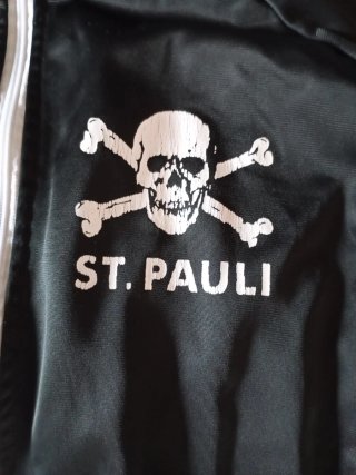 Sudadera St. Pauli Calavera