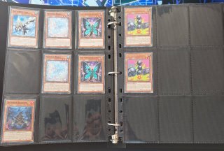 Yu-Gi-Oh! Cartas Coleccionables M