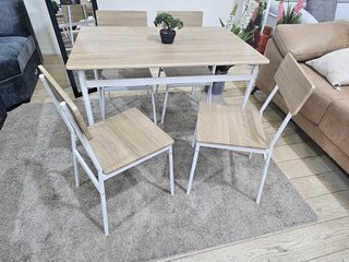 Mesa de madera y forja con 4 sillas