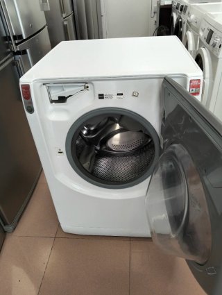 Lavadora-Secadora Hotpoint Aqualtis 10/7