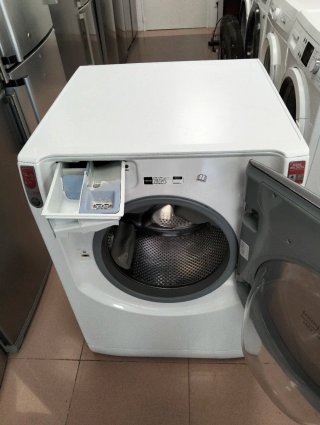 Lavadora-Secadora Hotpoint Aqualtis 10/7