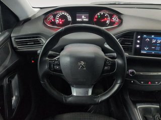 Peugeot 308 BlueHDI 130 S&S Style 96 kW (130 CV)