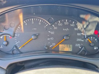 Ford Focus 2000