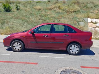 Ford Focus 2000