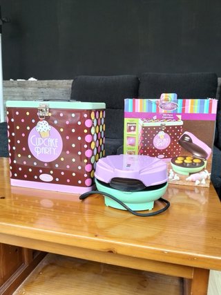 Máquina para hacer cupcakes Nostalgia