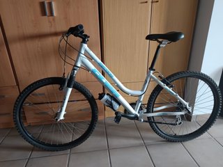 Bicicleta QÜER Mission 26 MTB