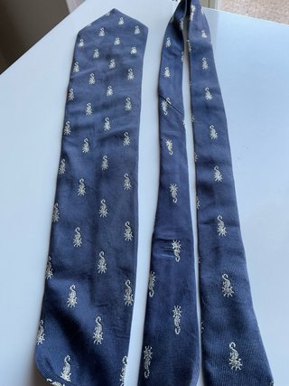 Cravatta HARRYS & BROWN blu cavallucci marini