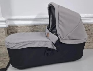 Capazo Mountain Buggy Duet Gris