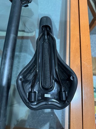Asiento y tija Bontrager