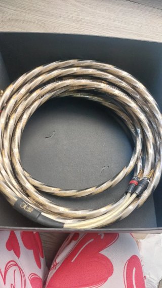 Cables de altavoz QED Golden Anniversary XT