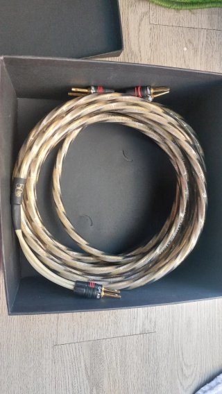 Cables de altavoz QED Golden Anniversary XT