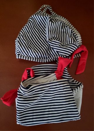 Bikini de rayas marineras y lazos talla 46
