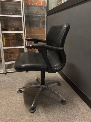 Sillas oficina cuero