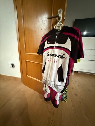 Ropa Ciclismo Specialized y Tija